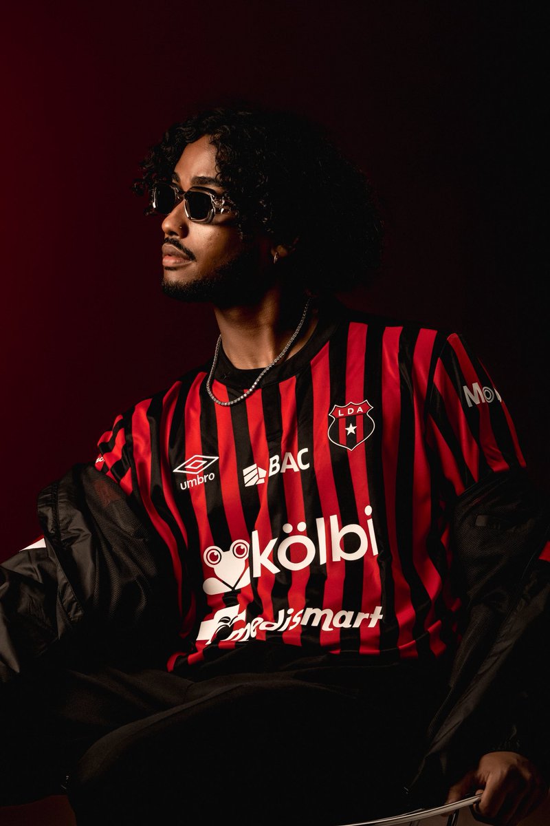<a href="/umbro/">Umbro</a> x <a href="/ldacr/">Alajuelense</a> 
3er producción que realizamos para las indumentarias de Umbro con Liga Deportiva Alajuelense; siempre con un equipo de lujo a mi lado, y siempre intentando dar nuestro 110%.