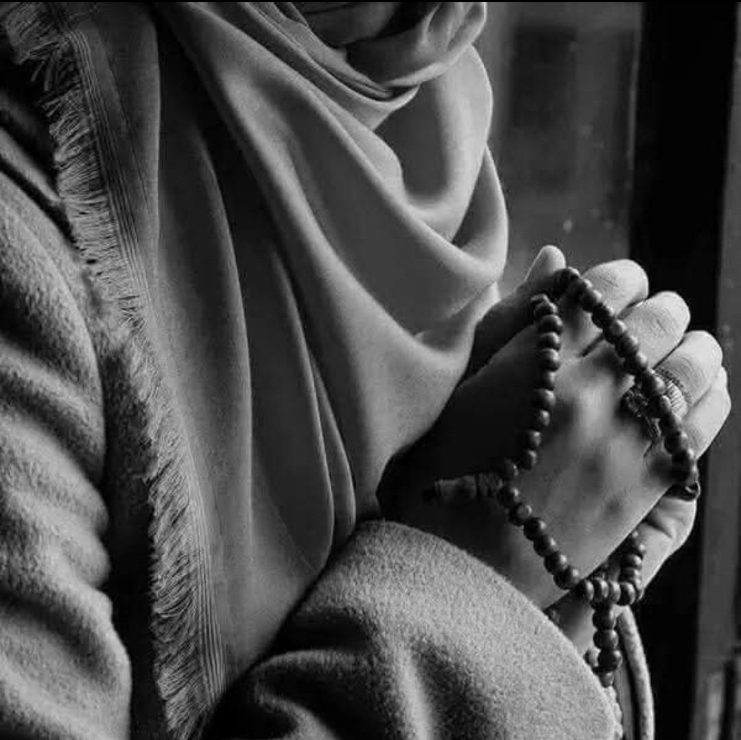 Yᴜ̈ʀᴇɢiɴᴅᴇ ꜱᴀᴋʟᴀʏᴀᴍᴀᴅıɴ    
           "ᴅᴜᴀʟᴀʀıɴᴅᴀ ꜱᴀᴋʟᴀ"