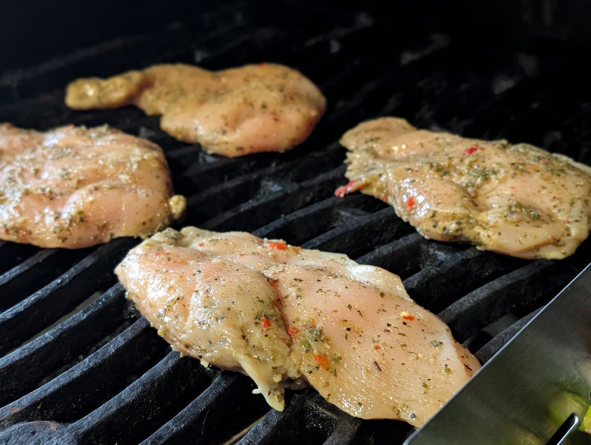 CupricFox (@cupricfox) on Twitter photo Let's turn the mood upside down today. Grilling some Gouda Stuffed mushrooms, Italian ranch chicken breasts, and a whole mess of asparagus, onions and chopped up mushrooms. Let's turn the mood upside down today. Grilling some Gouda Stuffed mushrooms, Italian ranch chicken breasts, and a whole mess of asparagus, onions and chopped up mushrooms.