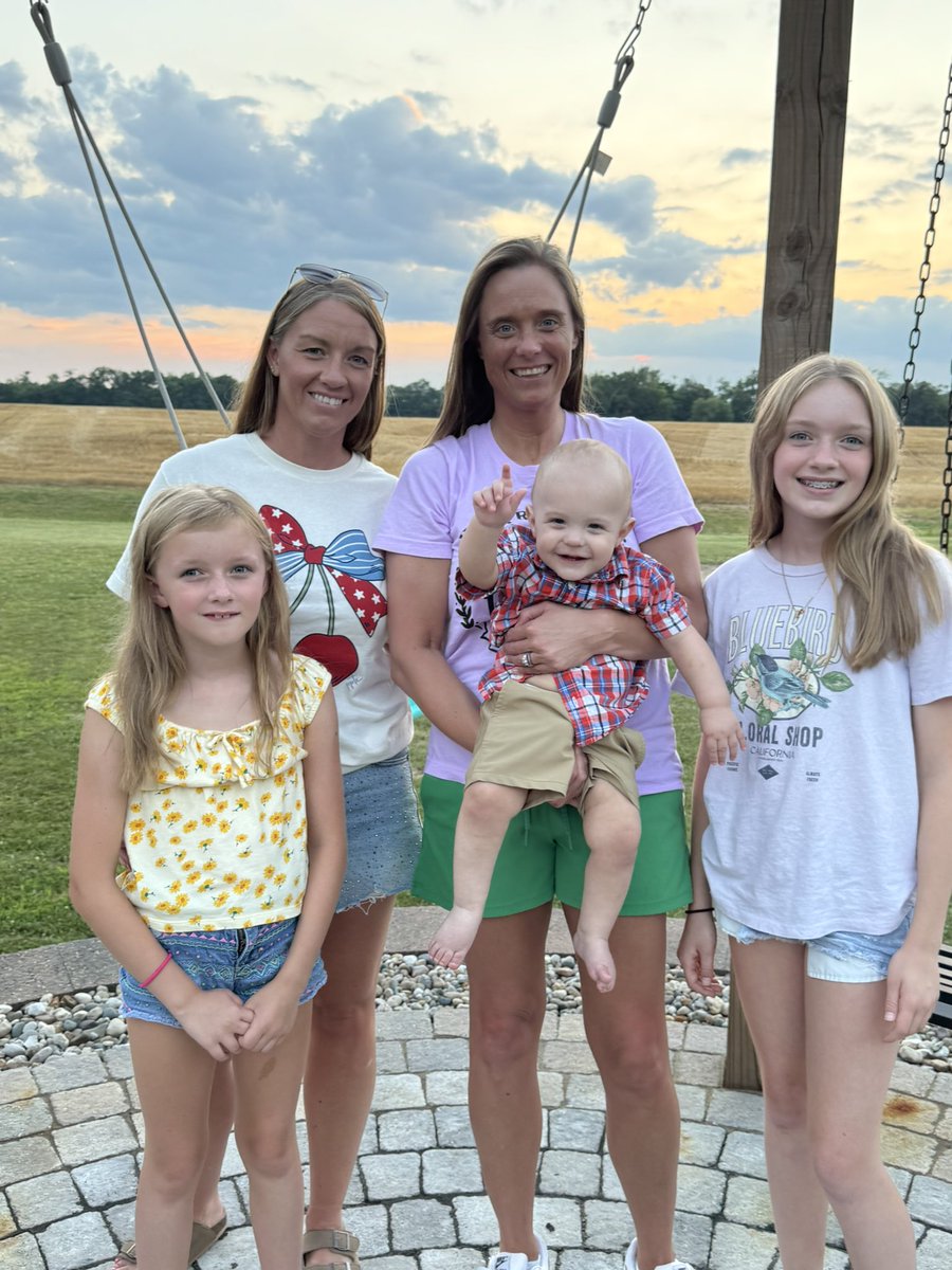 Always a good time getting together with your best friend since preschool. We played a lot of volleyball together!! <a href="/CoachHarre/">Wayne Harre</a>