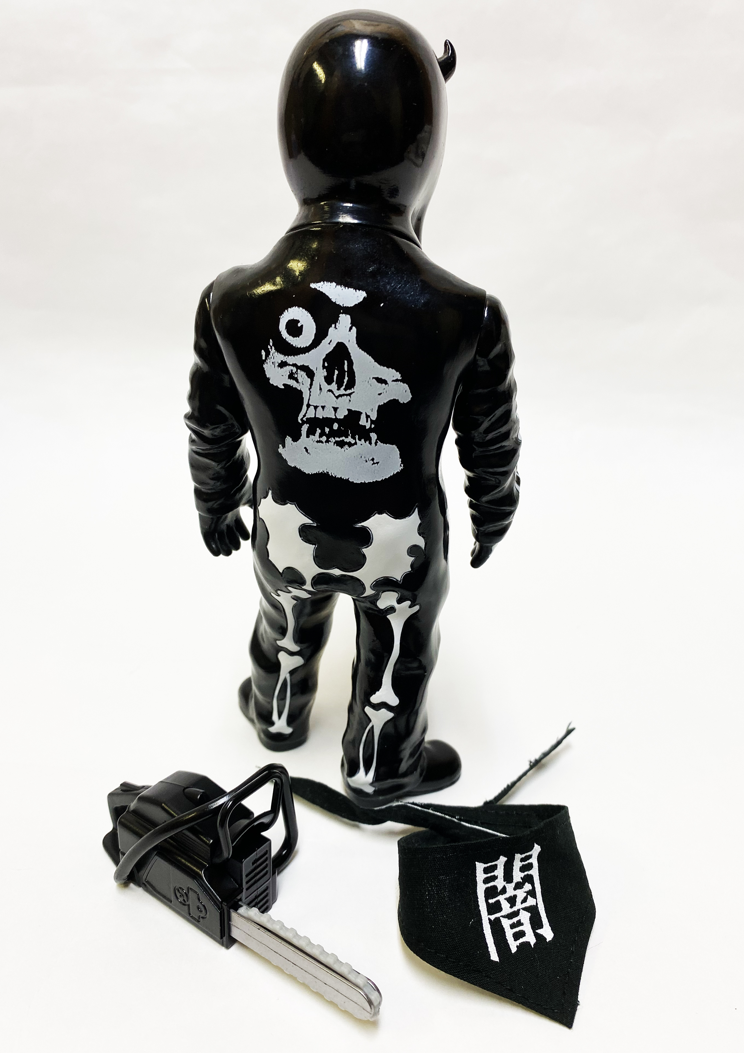 SkullxBxBxG SECRETBASE BALZAC ソフビ フィギュア SkullxBxBxG SECRETBASE BALZAC ソフビ フィギュア