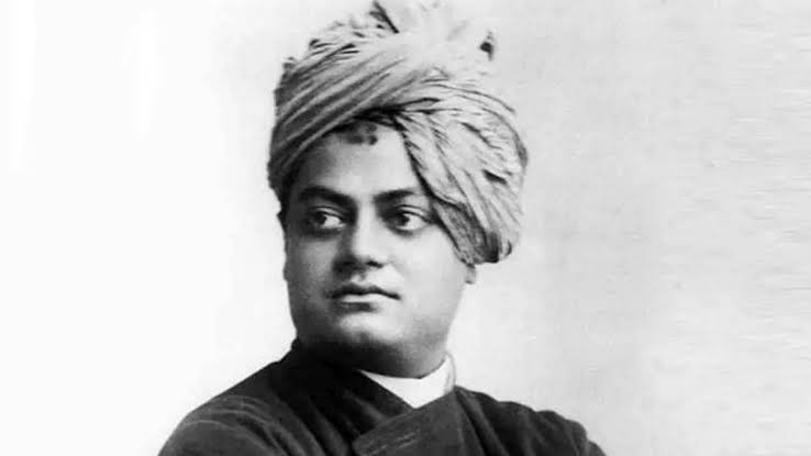 उठो, जागो और तब तक मत रुको जब तक कि अपने लक्ष्य तक न पहुँच जाओ।

युग पुरुष #स्वामी_विवेकानंद जी की पुण्यतिथि पर कोटि-कोटि नमन।
#SwamiVivekananda