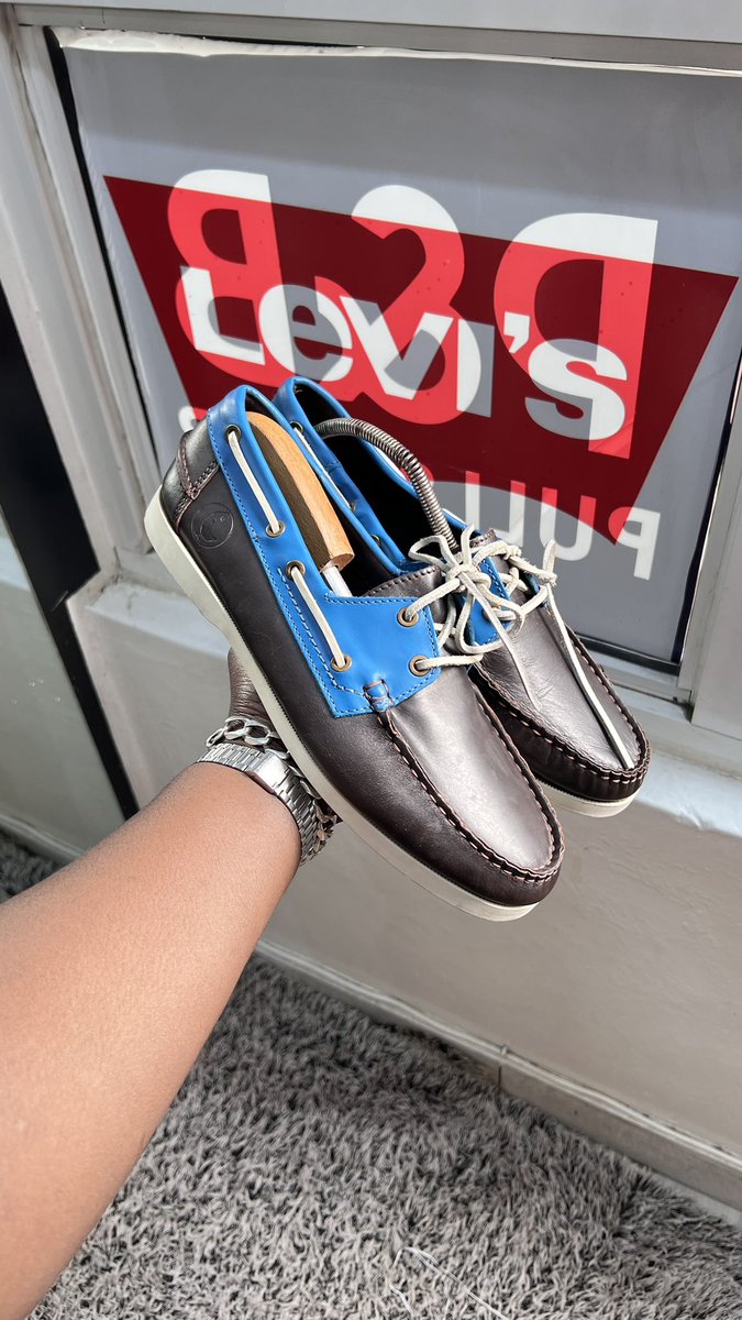 FwisaNation's tweet photo. New Stock

Chuka Boots Uk 8
Fred Perry Uk 11
Chuka Boots Uk 7
Boat Shoes Uk 9

Dm/App/Call 0759495130
Price @3500 https://t.co/kFubCDMqj0