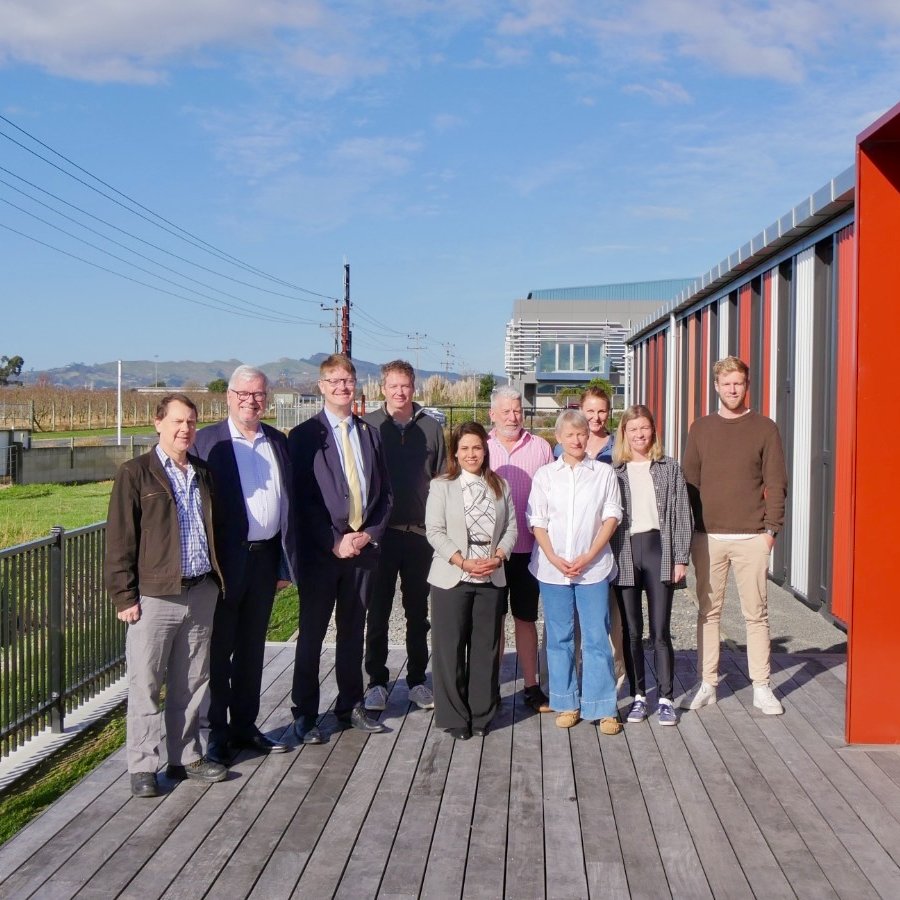 LMeredithEU's tweet image. Great kลrero in Hawkeโs Bay! ๐ณ๐ฟ๐ช๐บ
๐นMinister @NicolaWillisMP outlining Going for Growth
๐นStrong exchange w/ MP @CatherineWedd
๐นFoodEast: a hub of smart agritech ๐ฑ
๐น28% export boost in 1st year of #EUNZFTA
๐นLively @NZIIA_live debate on trusted ๐ช๐บ๐ณ๐ฟ ties
#StrongerTogether