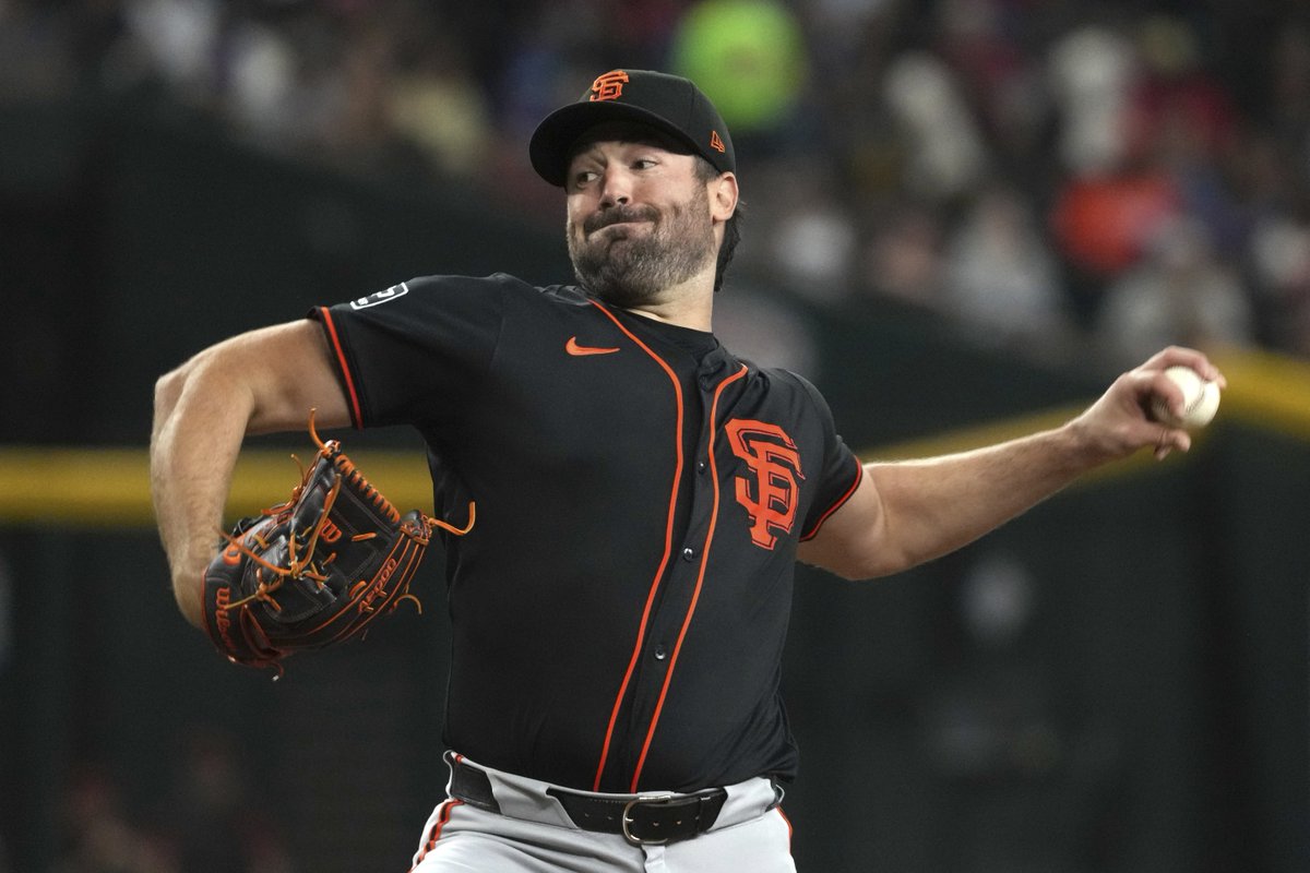 Robbie Ray throws a complete game, Giants beat Diamondbacks 7-2 to split 4-game series 

GAME RECAP: 12news.com/article/sports…