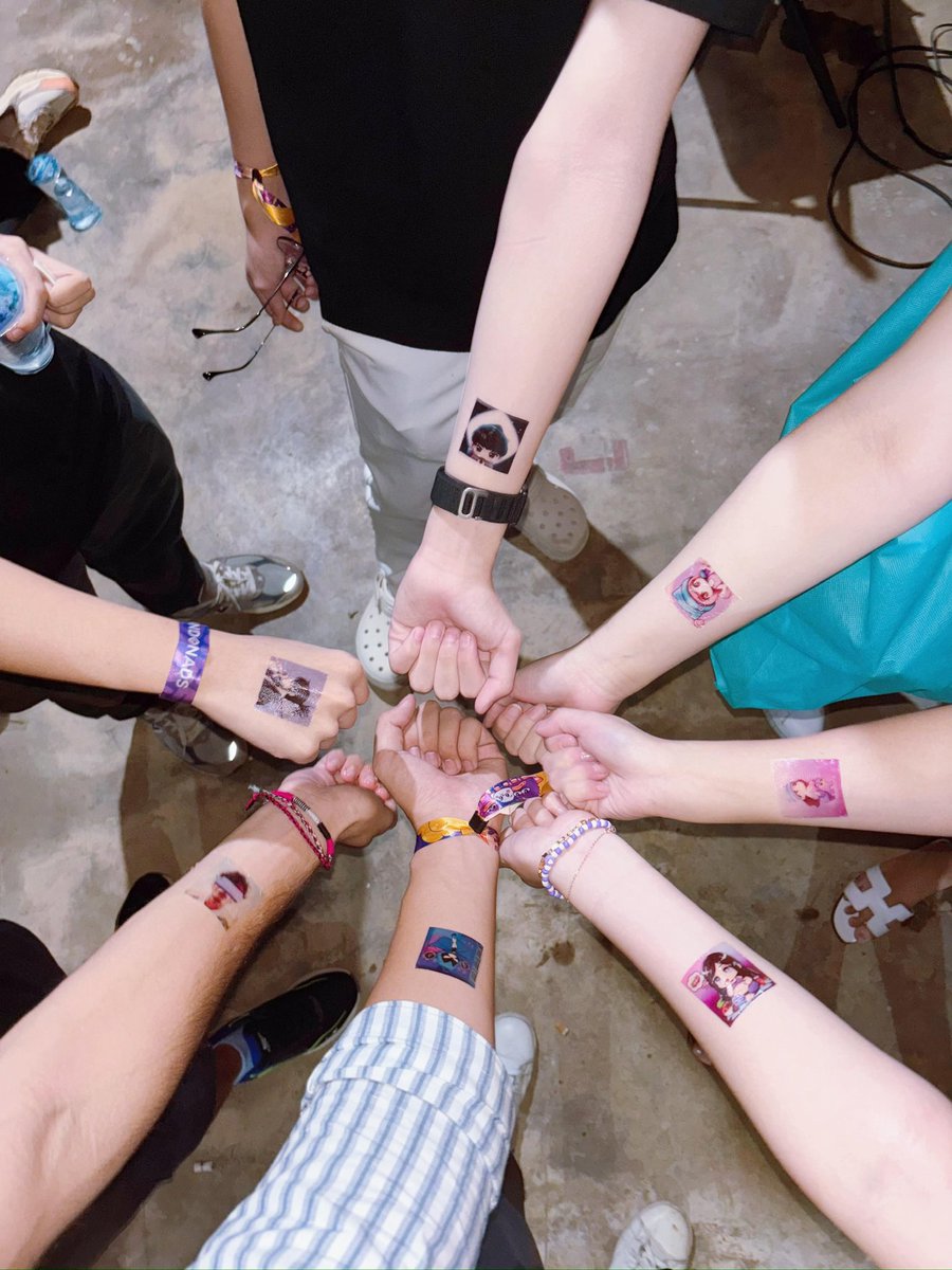 2 years with <a href="/indonads_/">Indonads (evm/acc) 🇮🇩</a> 🇮🇩

Thank you for being my home, my laughter, my late night chaos, and my heart. 

HAPPY 2ND ANNIVERSARY INDONADS!  I found my people here and I’m so grateful, love you guys so much! 💜💜 <a href="/monad_xyz/">Monad ⨀</a>