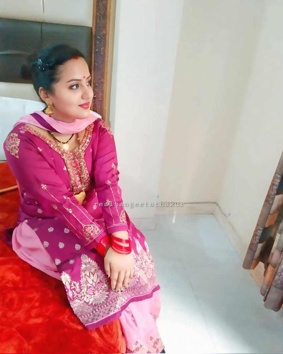isangeetathakur's tweet photo. No matter what you look like or think you look like, you’re special, and loved, and perfect just the way you are.” ­ #cutephadan😍😍 #pahadan #beauty #himachalpradesh #himachali #foryoupage #foryou https://t.co/eCb8Ktf8Dp