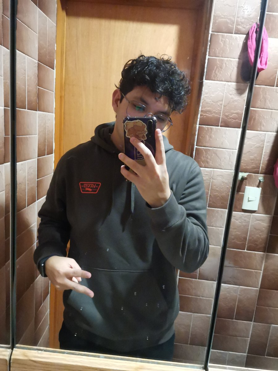 Hola ya volví✌🏼