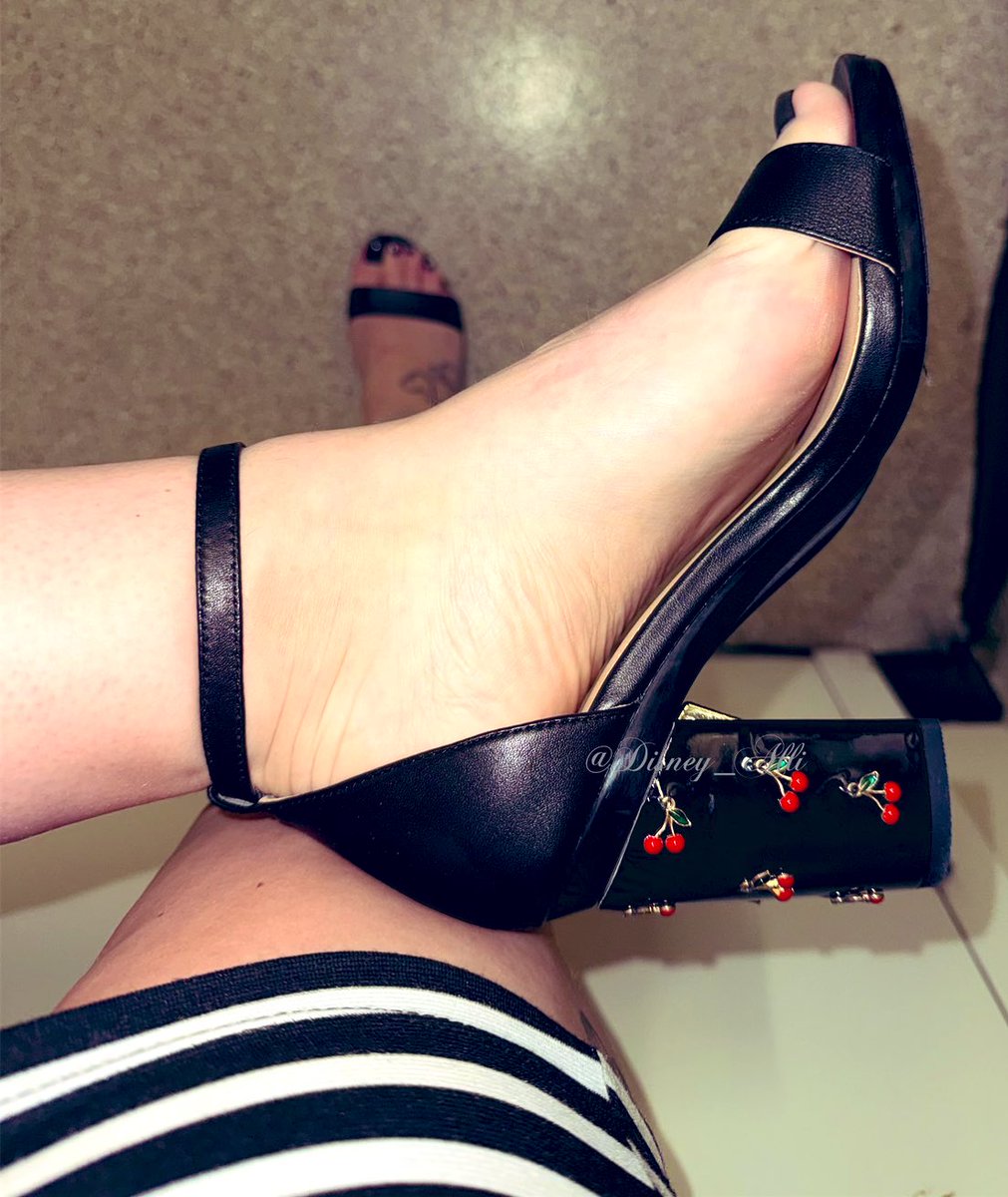 Disney_Alli's tweet photo. New Cherry heels : @pashionfootwear #shoes #shoefie #shoesoftheday #sotd #ootd #highheeledshoes #sandals #highheellife #highheellover #highheeladdict #shoelover #shoefreak #shoeporn #shoewhore #shoeaddict #shoeaholic #heelsporn #heels #convertibleheels #pashionfootwear #showoff https://t.co/EmAfvLI5HV