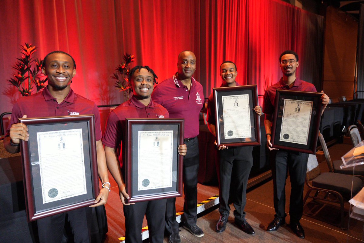kapsi1911's tweet image. Thousands of undergrads packed the room for our Undergraduate Leadership Summit at the 87th Grand Chapter Meeting in Phoenix. 💎Powerful messages from our Undergraduate Grand Board inspired the next generation of Kappa leaders. #Klave2025 #LeadKappa