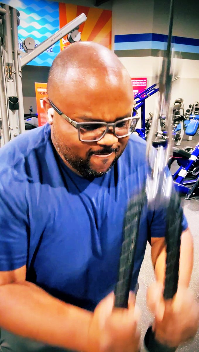 TheDFlawless tweet media