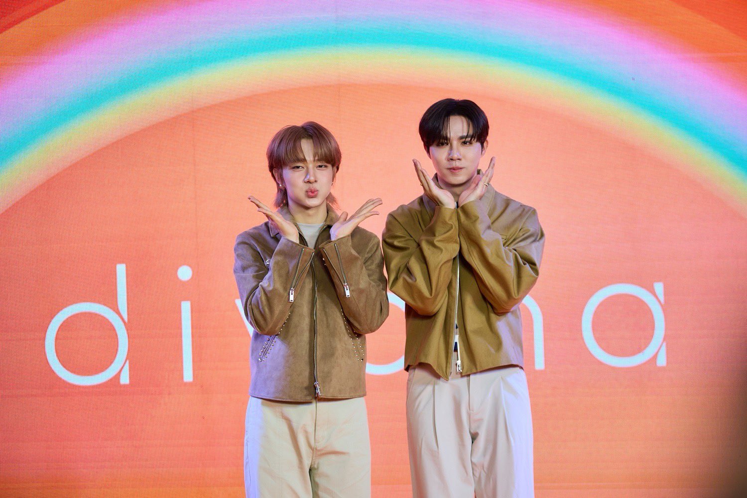 その他 divana The Power of Sunrise ZeeNuNew divana The Power of Sunrise x ZeeNuNew Lucky Fans Event