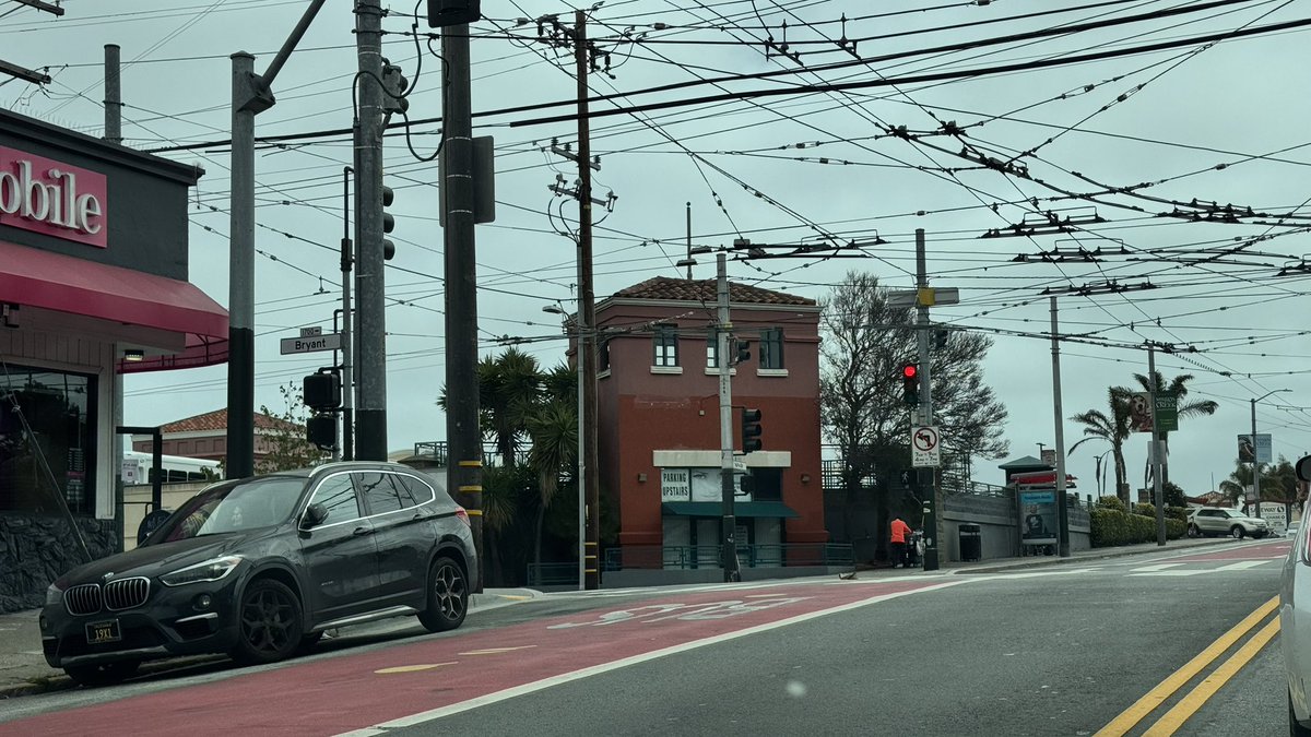 Giggle everytime I go by this fake Mission style bell tower for the Safeway parking garage 🤣