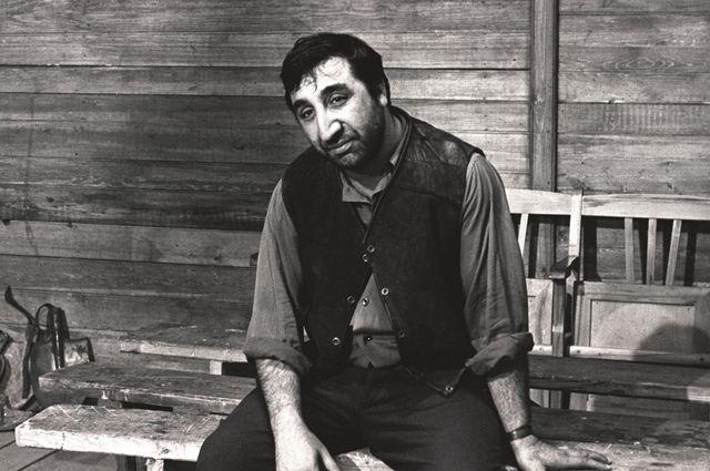 🥴Таких сейчас не делают...( 95 лет со дня рождения Фрунзика Мкртчяна)