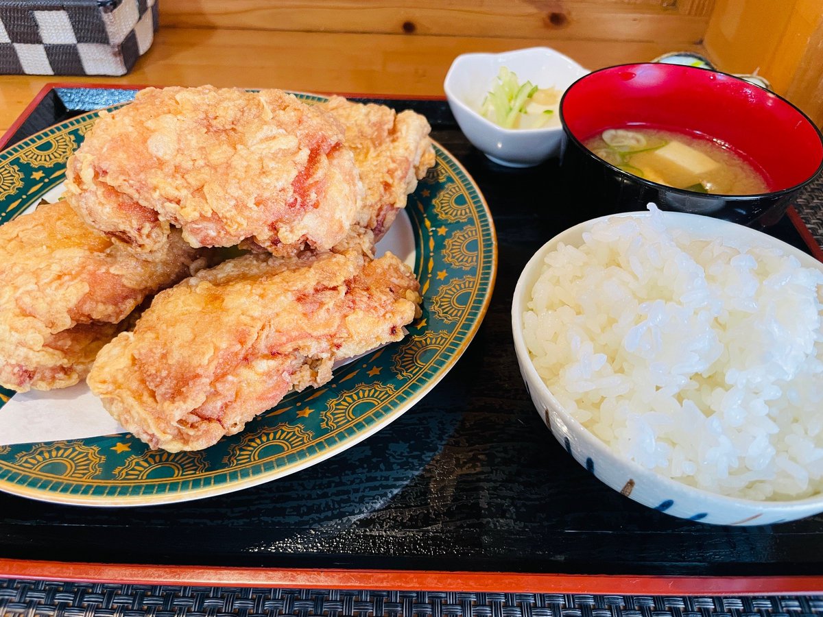 MJS ソリューション沖縄支社【公式】 (@mjs_sol_okinawa) on Twitter photo みなさまお疲れさまです🏖️🌅
今日の #ランチ はボリューム満点な #唐揚げ定食 で
エネルギーチャージしてきました!!😋💚
午後もよろしくお願いしますっ!!✨
#企業公式がお疲れ様を言い合う 
#企業公式さんと繋がりたい 
#企業公式つぶやき部 
#企業公式相互フォロー みなさまお疲れさまです🏖️🌅
今日の #ランチ はボリューム満点な #唐揚げ定食 で
エネルギーチャージしてきました!!😋💚
午後もよろしくお願いしますっ!!✨
#企業公式がお疲れ様を言い合う 
#企業公式さんと繋がりたい 
#企業公式つぶやき部 
#企業公式相互フォロー