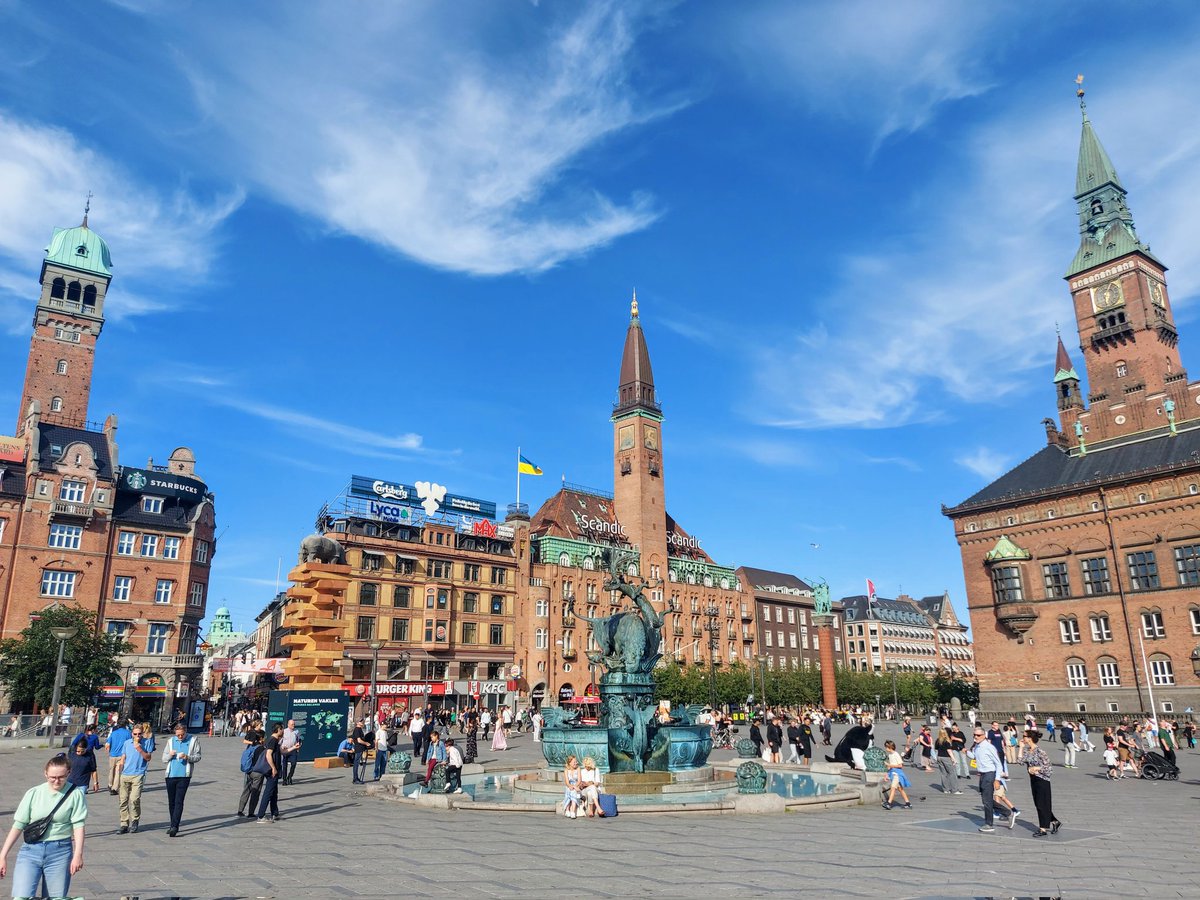 I'm thankful to have attended #ESOC2025 in Copenhagen 🇩🇰 ! Great to share some of our latest deuteration research, learn about the latest &amp; greatest chemistry, meet new colleagues, &amp; strengthen existing relationships ... 
<a href="/sundenlab/">Henrik Sundén</a> <a href="/KosmrljGroup/">Košmrlj Group</a> <a href="/maiti_iitb/">Debabrata Maiti</a> <a href="/Schnuerchlab/">Michael Schnürch</a> <a href="/unilj/">univerzalj</a>