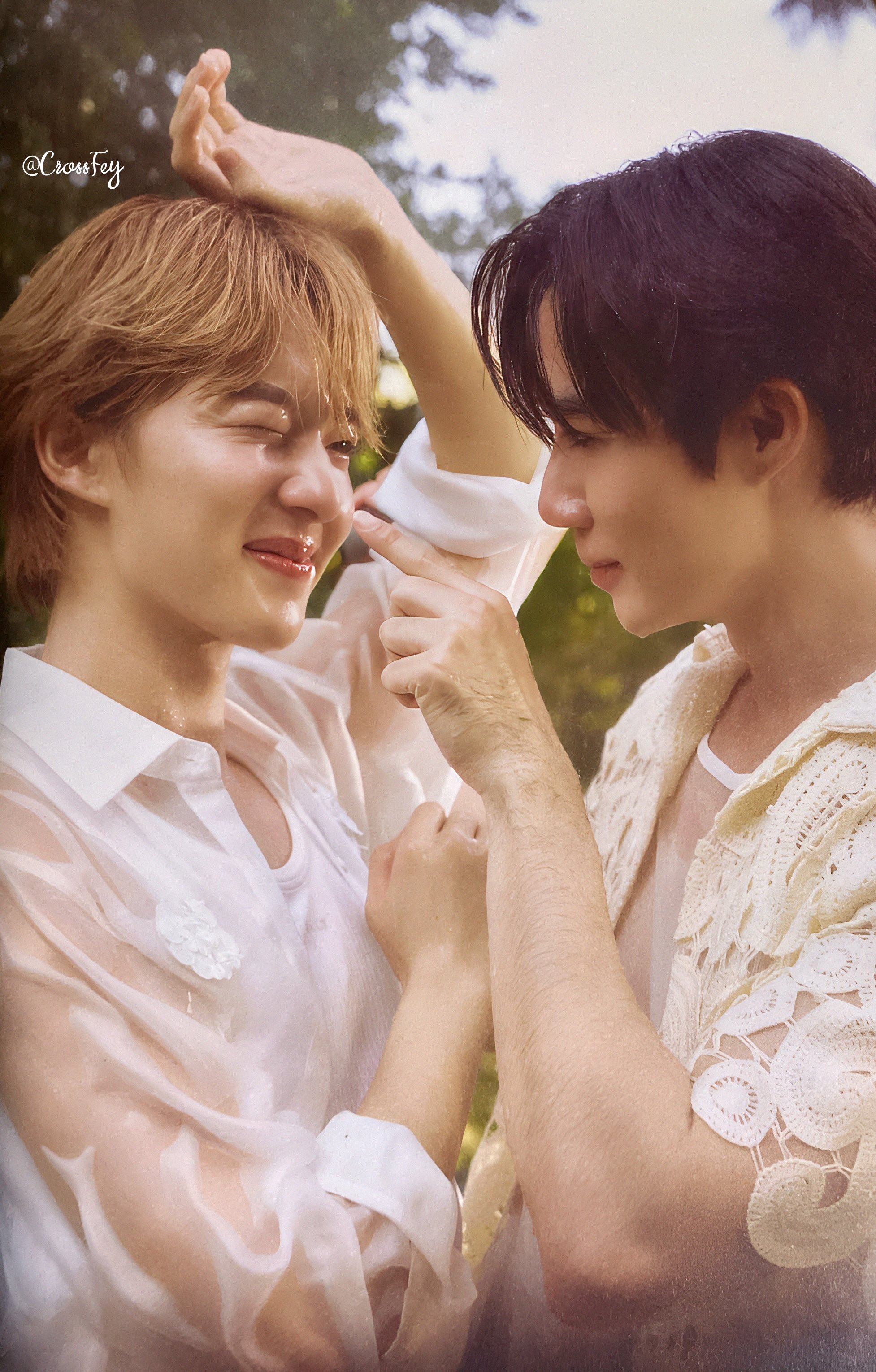 ZeeNuNew 写真集 PHOTOBOOK ComeRainComeShine ZeeNuNew（シーヌニュー）、3rdフォトブック『Come Rain Come