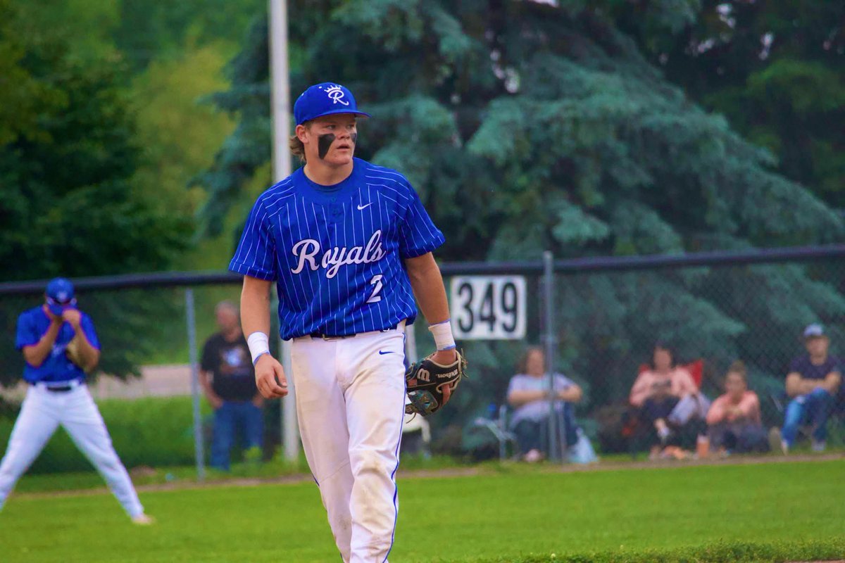 End of regular season stats
17-3 record
20 GS
64 AB 
AVG .359
SLG .516
OPS .954
TB 33
RBI 7
BB 5
SO 3
Hits 23
1B 16
2B 4
3B 3
R 27
SB 29/29