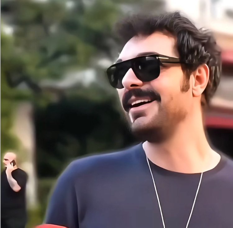 Kader yolun tamamını değil, sadece yol ayrımlarını verir.

                            Şems
30 rt

HalilİbrahimCeyhan
#HalilİbrahimCeyhan