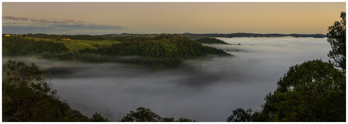 34_mediaOZ's tweet photo. Sunrise came , but the view just got better with a cloud inversion over Lake Baroon dam.

#polarprointhewild  #sunshinecoast #astrophotography #cloudinversion https://t.co/PAmSKt58Th