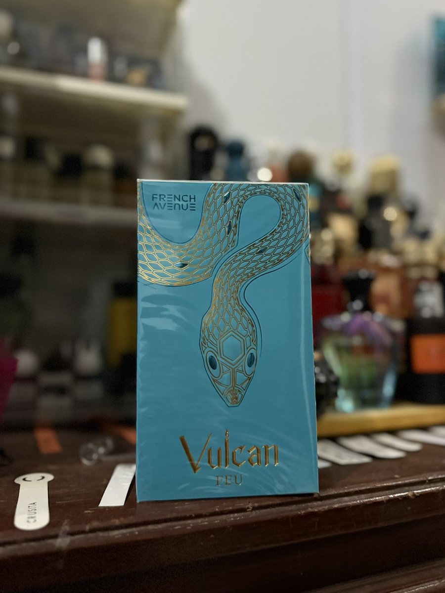 Shiitupp's tweet photo. WTS French Avenue Vulcan Feu‼️
Ex JxB
Masih segel

🍊 https://t.co/sIEqBIs6l7

#zonauang #wts #parfum #vulcanfeu https://t.co/fHbDYoOlvy