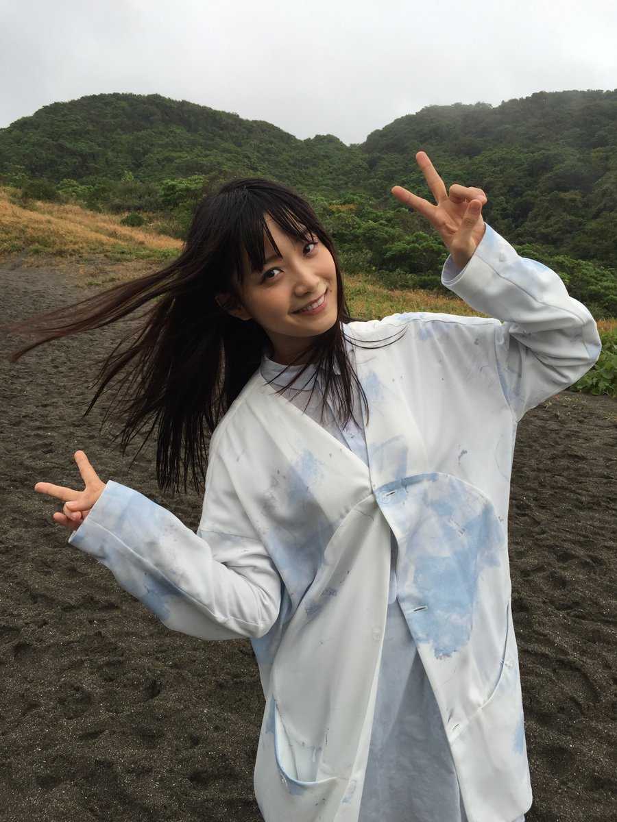 maimaibiiki's tweet image. 深川麻衣ちゃんの人気高画質画像まとめ3
46blender.blog.jp/archives/81680…

#深川麻衣