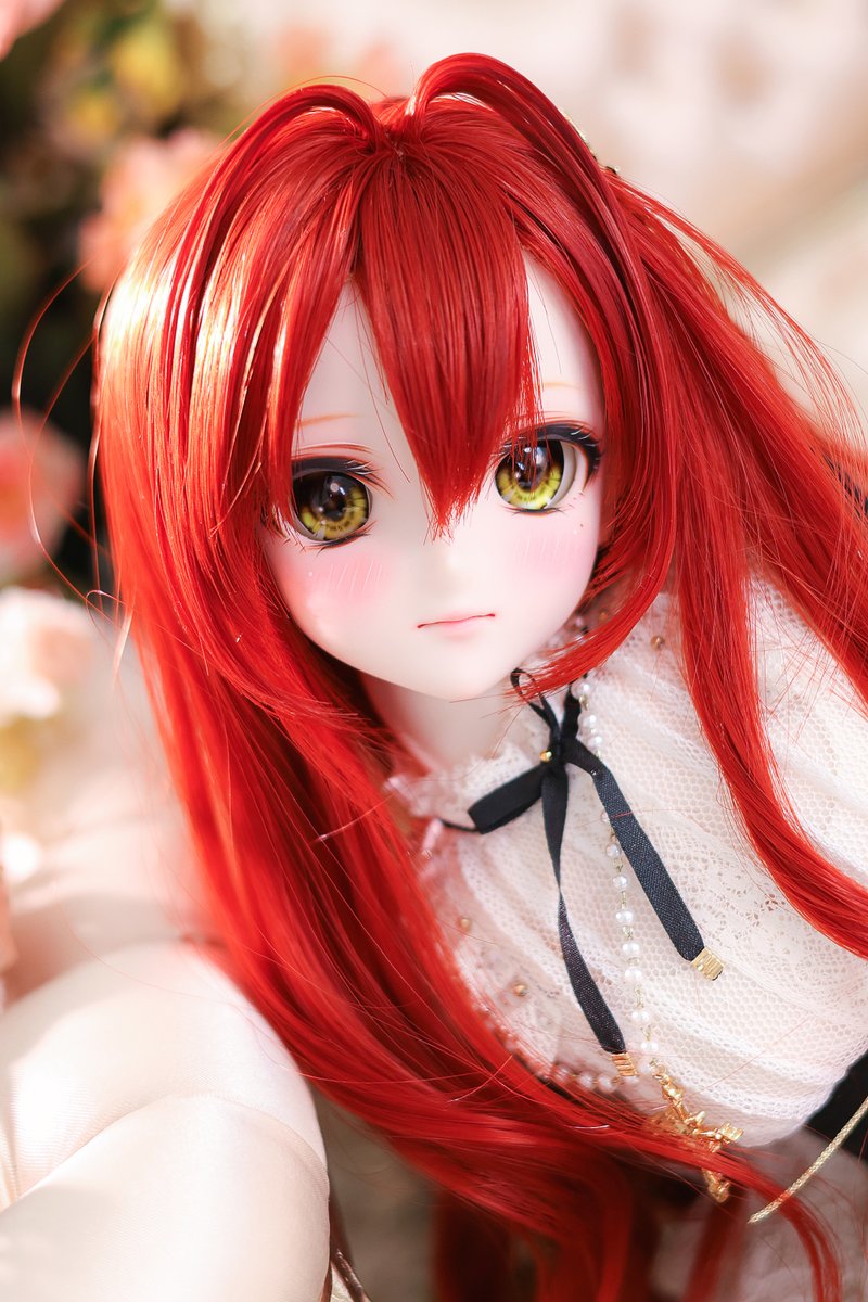 真っ赤な髪の少女 ヤフオクに出品しています🥰

auctions.yahoo.co.jp/jp/auction/n11…

どうぞよろしくお願いいたします！#GAIAっ子