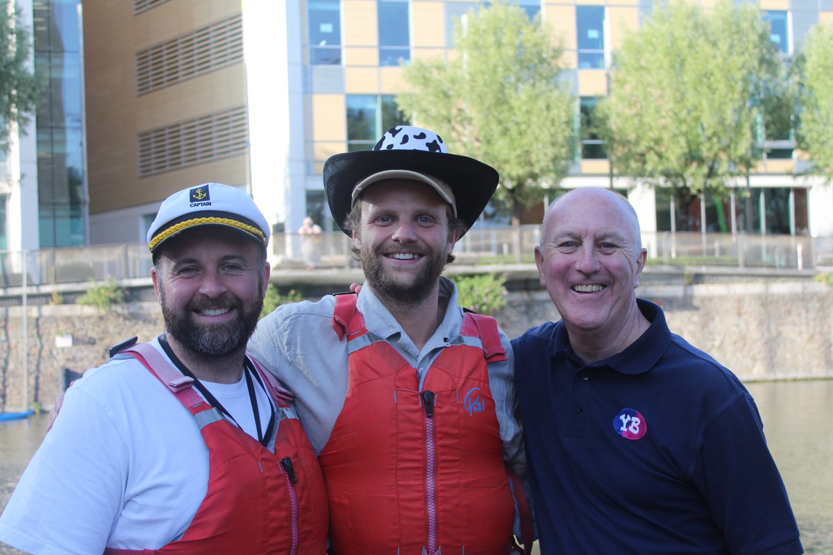 Young_Bristol's tweet photo. #25for25 - 17 hours completed, 8 hours to go! 💦👏 

Over 200 people from @BurgesSalmon are taking on the 25-hour continuous canoe relay, raising vital funds for our centre as part of our 25th anniversary.

➡️ https://t.co/2lPeFUmOLM 

#youthcharity #makeadifference #bristol https://t.co/09qpTUMYaB