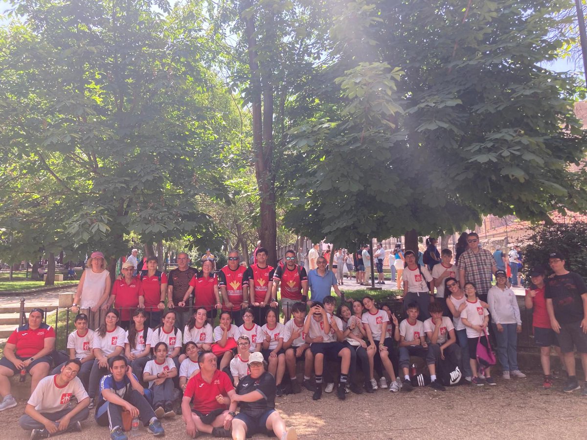 ✅ Deporte adaptado en el parque Picasso

Compartimos una jornada de deporte adaptado con nuestros amigos de <a href="/SalesianosPiza/">Salesianos San José (Pizarrales)</a> reforzando lazos y disfrutando juntos al aire libre.