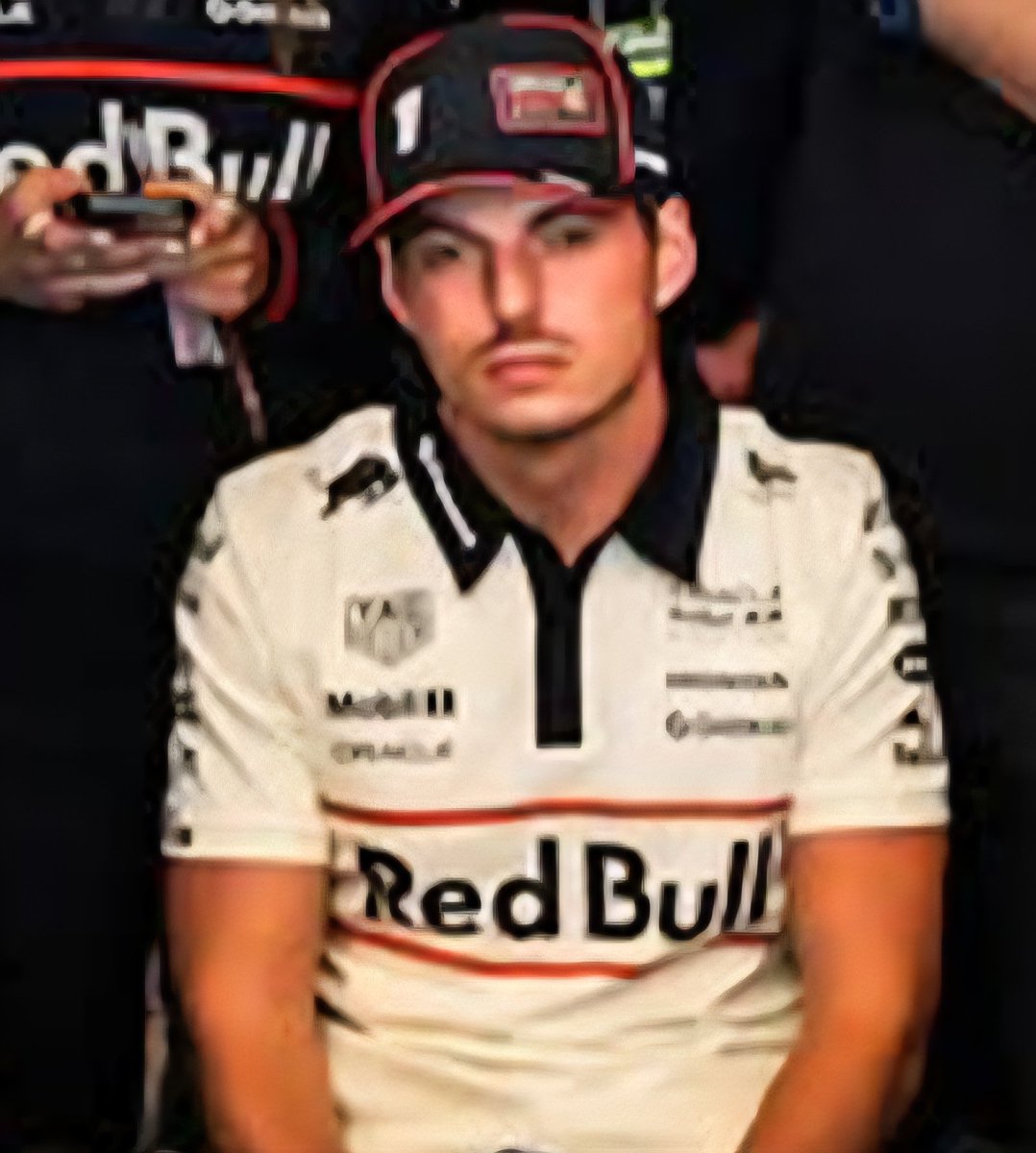 Wie ich auf dem 2 Liga Start warte. #h96