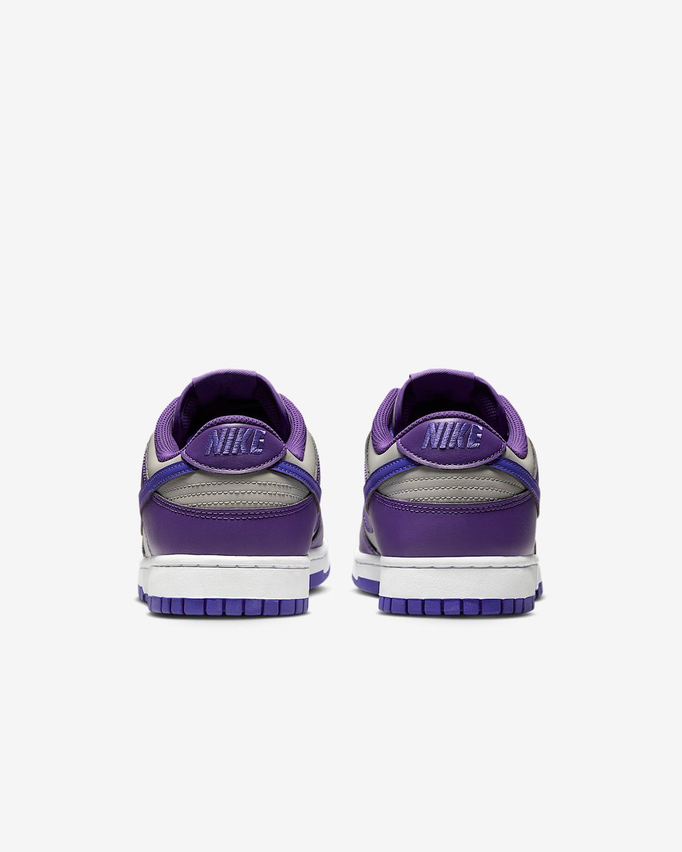 JustFreshKicks's tweet photo. Nike Dunk Low Retro 'Wild Grape' 🍇 

https://t.co/GHEycWy2AE https://t.co/Zvv8AWnUPJ