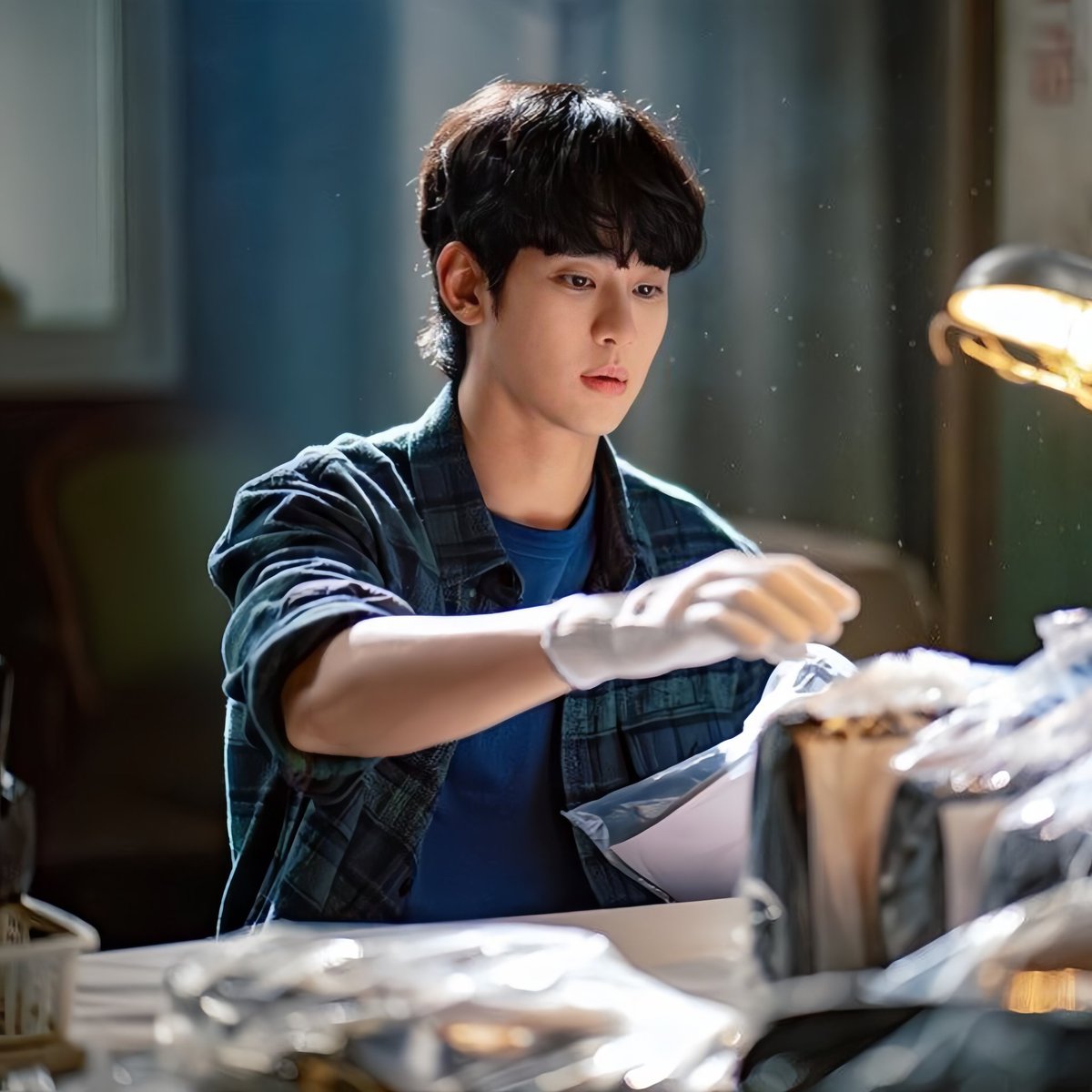 SooHyunNova's tweet photo. Knock Off canβt come soon enough. Iβm so ready.
#WeStandWithKimSooHyun
#KimSooHyun
#KnockOff https://t.co/PpHOMZmLnd