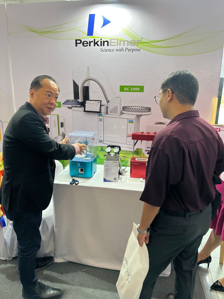 BioChromatoInc's tweet image. We appreciate the great effort of our distributor, @RAINPHILINC Inc., in presenting the Smart Evaporator at the 39th Philippine Chemistry Congress.
Thank you to everyone who stopped by.