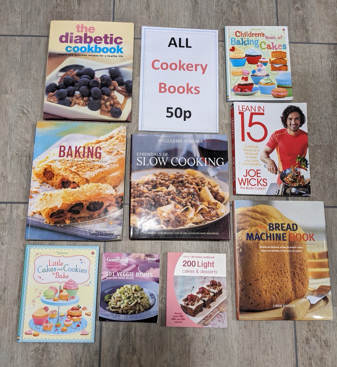Wondering what to cook?
Look no further!
Cookery books are just 50p at the Lions Book Shop at the moment.
The Book Shop is on the Ground Floor of Martell's, at the back of the shop. Pop in and take a look!