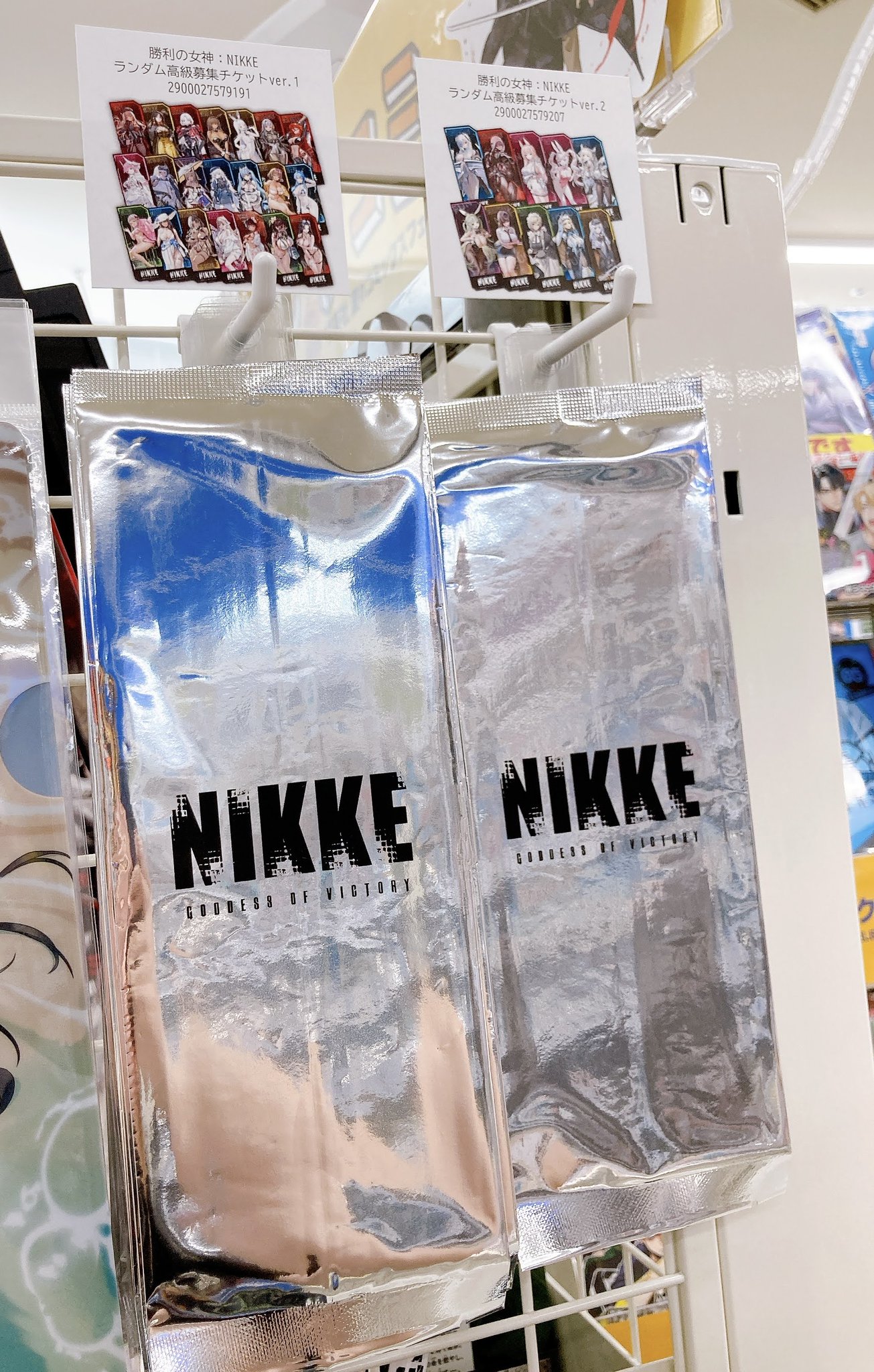 早い者勝ち　アニメグッズ、雑貨等600点以上まとめ売り ミックス グッズセット【600点以上】缶バッジ キーホルダー ちび