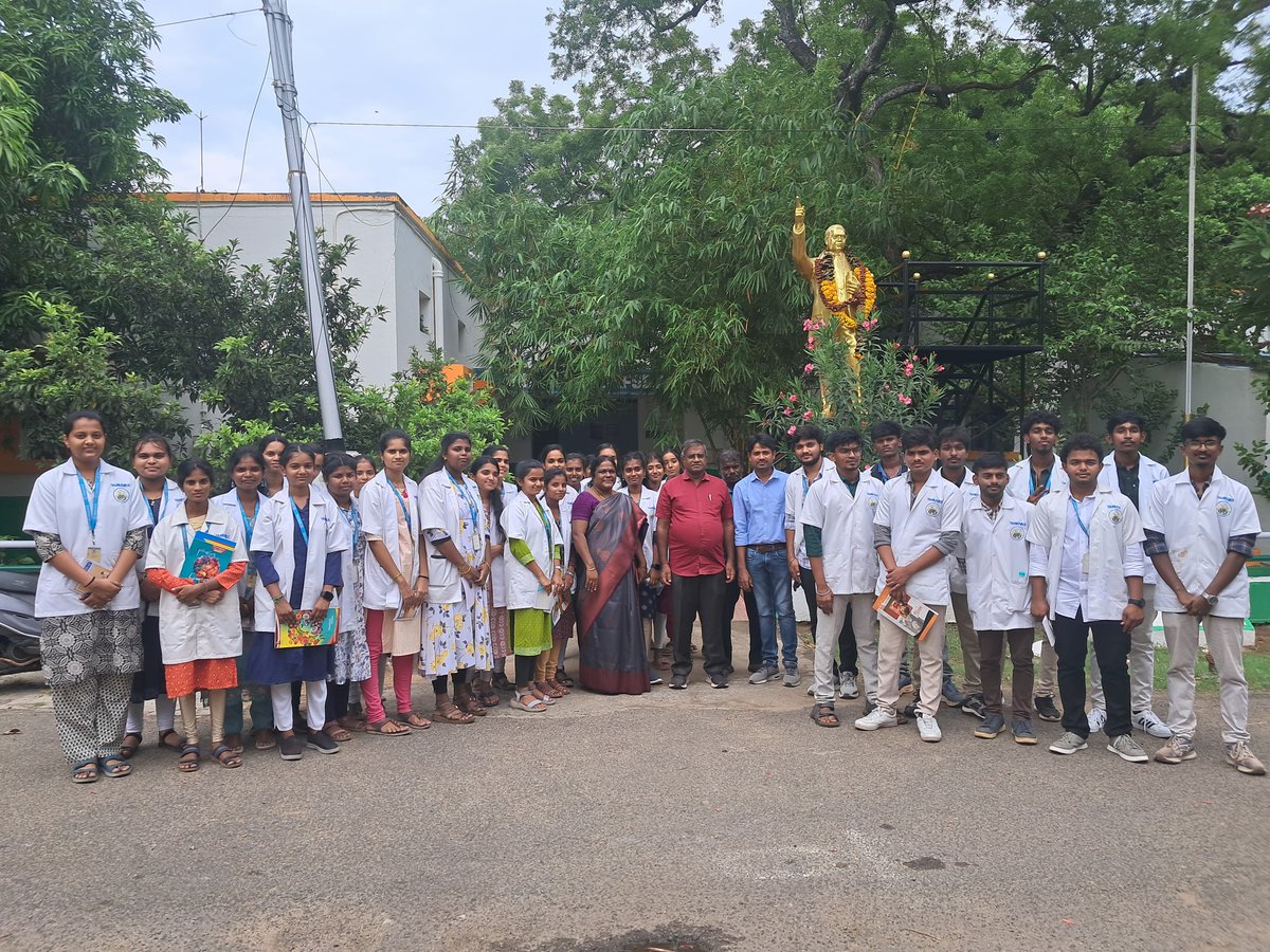 Students of College of Food &amp; Dairy Tech, TANUVAS visited FSD, Avadi on 03.07.2025.They learned about Stored Product Pest Management from Manager(D) I/c, Manager(QC), &amp; team. A great hands-on learning experience for the students!
 #TANUVAS #FSDAvadi #storedPestManagement