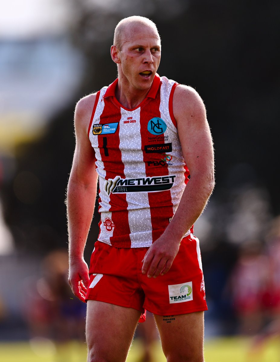 SFFCBulldogs's tweet image. Unleashed.

@HSchloithe to play League TOMORROW.

Fremantle Oval 1pm.