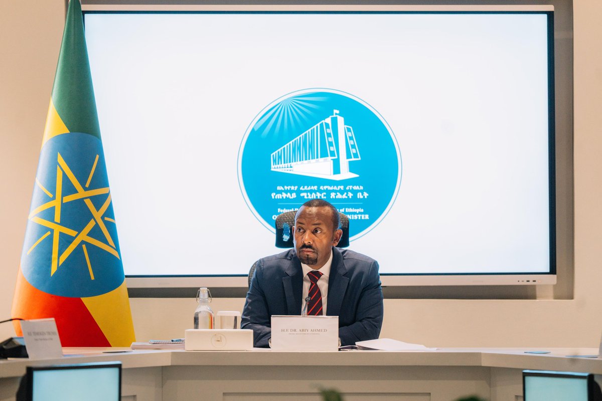 PMEthiopia's tweet image. ሰኔ 27 ቀን 2017 ዓ.ም
አዲስ አበባ
48ኛ የሚኒስትሮች ምክር ቤት ስብሰባ ውሳኔዎች
የሚኒስትሮች ምክር ቤት በዛሬው ዕለት ባካሄደው 48ኛ መደበኛ ስብሰባ በተለያዩ ጉዳዮች ላይ ተወያይቶ ውሳኔ አሳለፈ፡፡
ምክር ቤቱ በቅድሚያ የተወያየው የኢትዮጵያ…