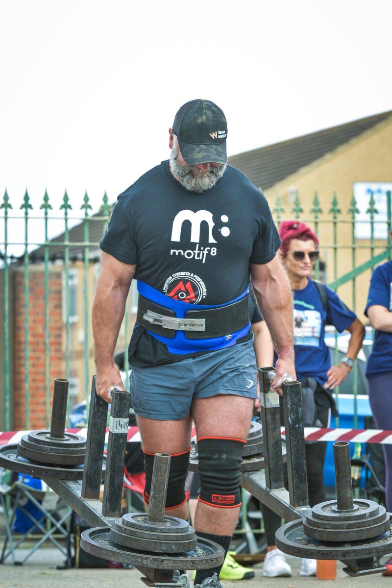 HMS_Pegasus's tweet image. Former @RoyalNavy member, @RNReserve Lieutenant Commander Mark βBobβ Santrian of @HMS_Pegasus proved his mettle at Britainβs Strongest Police Officer πͺ
Bob placed 4th overall in a stacked elite field tackling a 340kg deadlift and brutal event medley ποΈββοΈ
#NAVYfit
@ASPolice