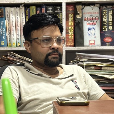 magoutam's tweet photo. #NewProfilePic https://t.co/PaZrDTJfS7