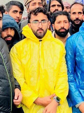 Believe me, he’s no Hollywood actor.