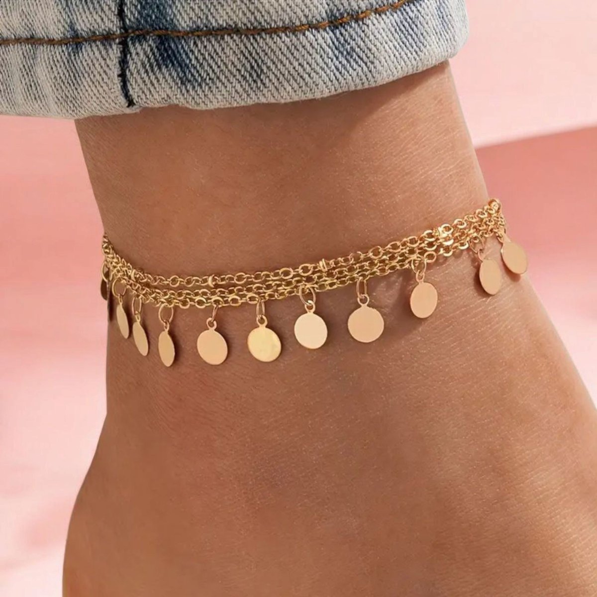 Elegance meets comfort with this chic gold-coloured anklet ebay.us/m/vnWfg9 #uksmallbiz #UKHashtags #UKGiftHour #firsttmaster #BizHour #ukbizhour #jewellery #summer #giftideas #giftsforher #ATSocialMedia #uk #ShopQuirkyHour #bizbubble