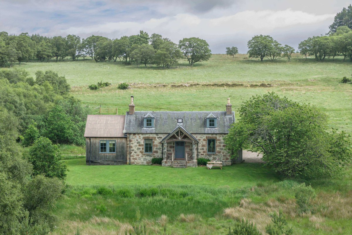 🌲✨ Introducing The Dorback Collection ✨🌲

We are thrilled to finally be able to share our exciting new collection with you. Please welcome The Dorback Collection to the GNL family.

greatnorthlodges.co.uk/collections/th…