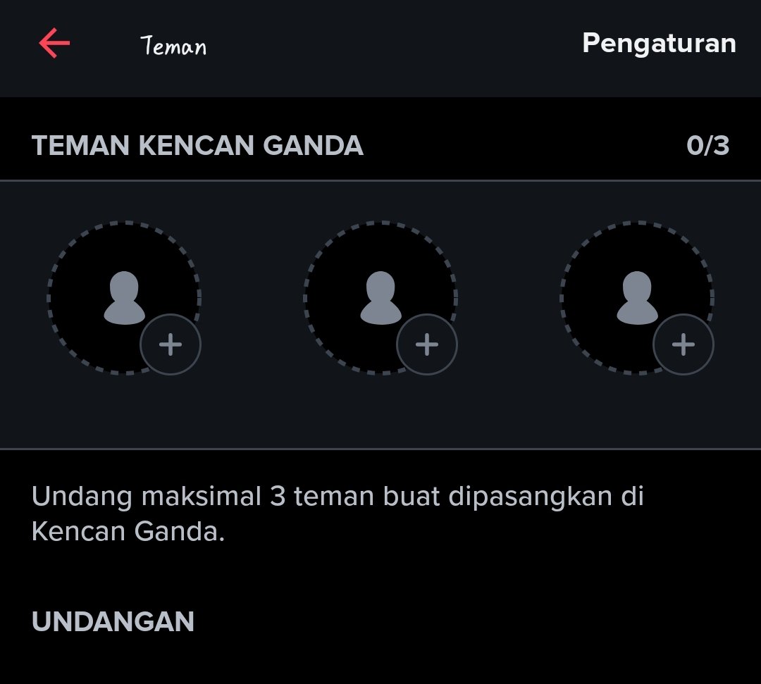 Ini Tinder gimana konsepnya? 
Bisa 3some atau orgy gitu kah? 😂🙃😂
Gak paham aku. 
😁 #Makassar #Tinder #Match