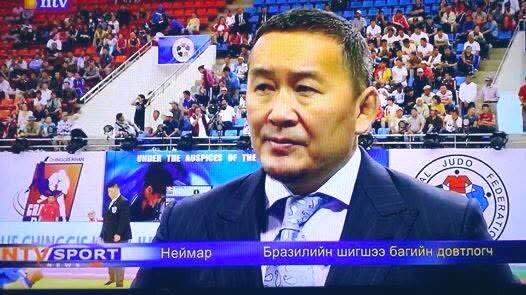 Энхбаяр гишүүн өчдөр улсын нууц мэдэх өндөр албан тушаалд бсан хүн гадаадад удаан хугацаанд бгаад бн гд бсан, уже иргэншлээ сольцын бишүү 😂