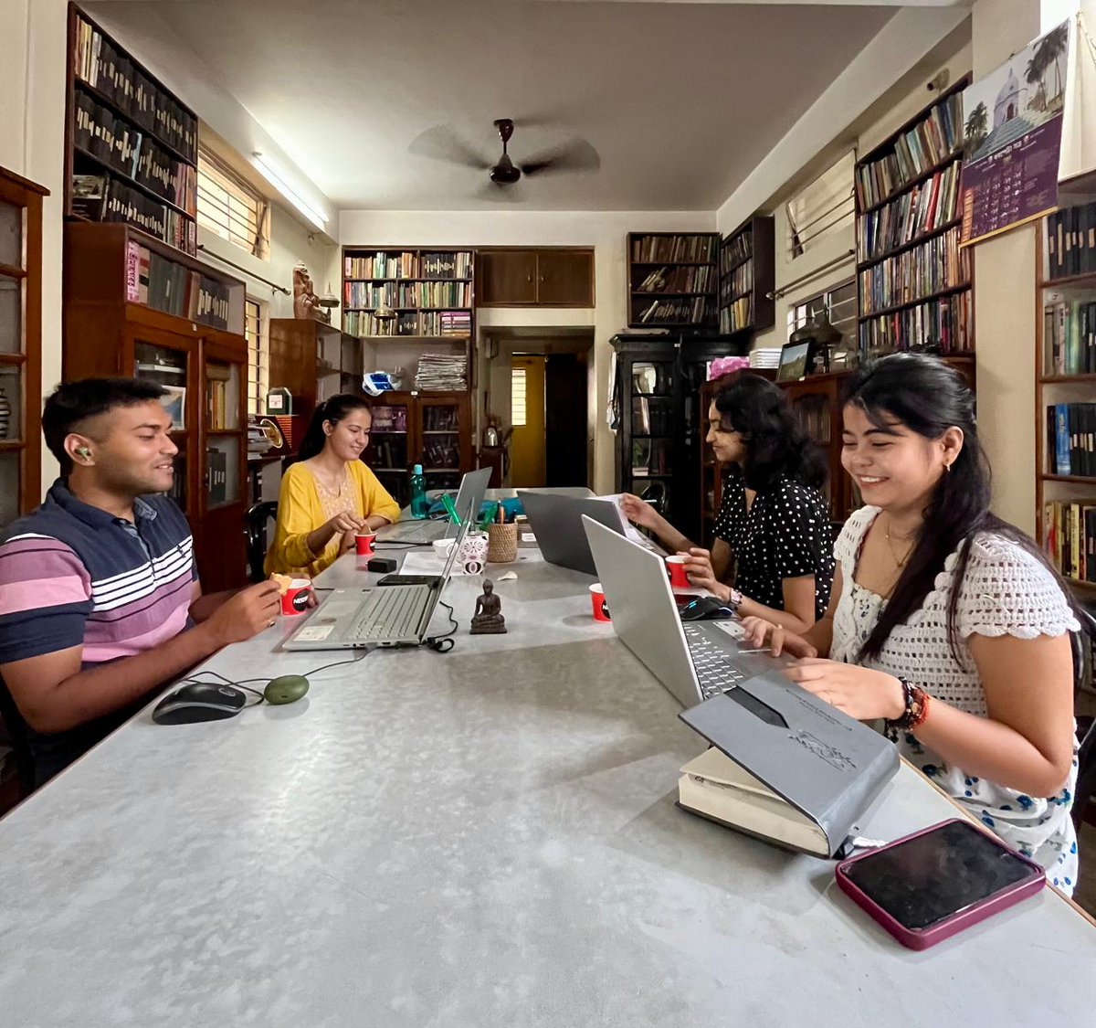 mrinaltalukdar8's tweet image. Nice to see Summer Interns enjoying at Digitizing Assam Project.