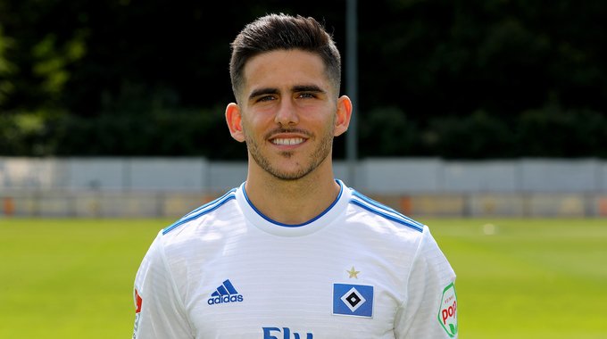 AnkanGhosh29's tweet image. 🚨 EXCLUSIVE 🚨🔴⚪🇪🇸

31 Years old Spanish forward Jario Samperio Set to join North East United Fc.  @NEUtdFC 🔴⚫!

#IndianFootball #NEUFC #ISL
#Highilinders