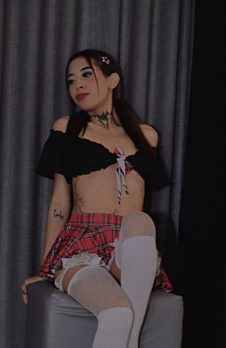 Alexa Daniela tweet media
