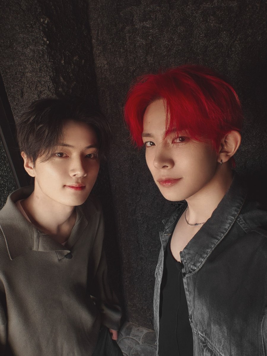 Jaypanrk's tweet photo. Two dudes, chillin’ with that real vibe. One rockin’ red, the other lowkey sharp. Lookin’ cool, no need to try. Just standin’ there, still catchin’ all eyes. https://t.co/JWYfJ1SKbo