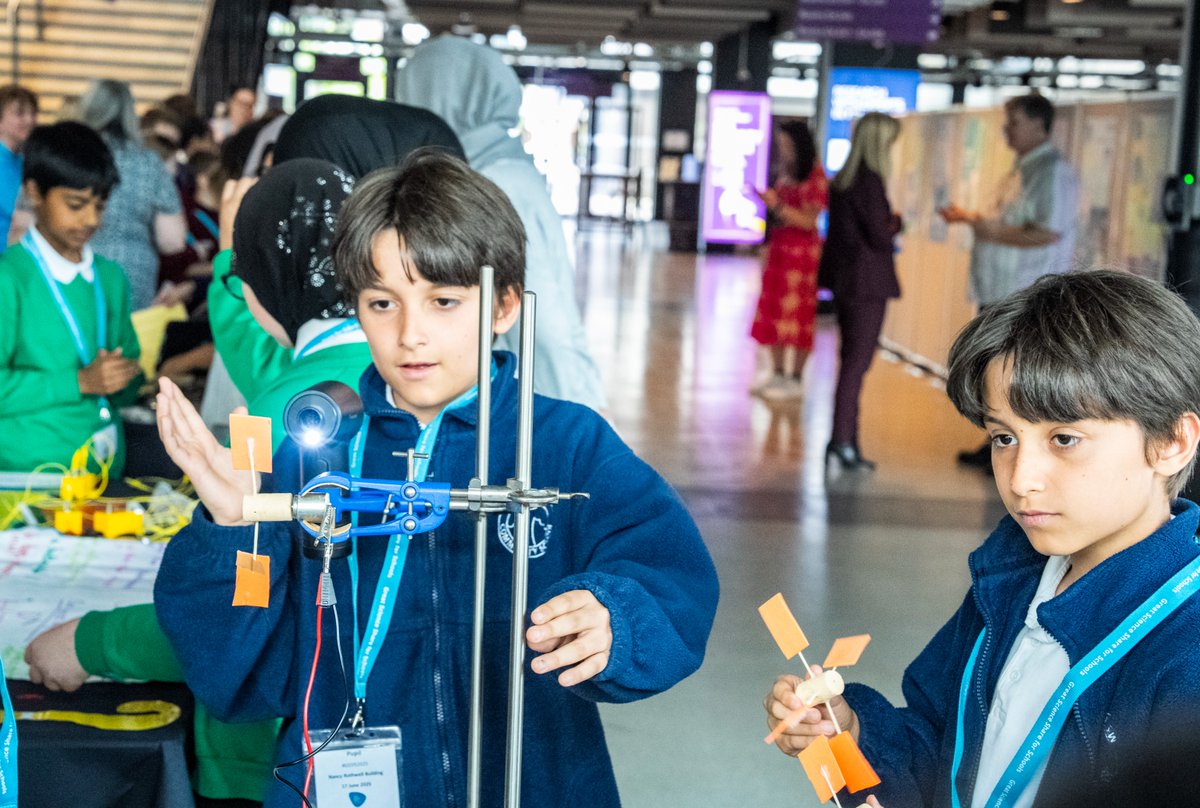 Great Science Share for Schools (@greatscishare) on Twitter photo From “How does wind speed affect voltage?” to “Which soil retains water best?”—our 5–14 year-olds pupils are asking the big questions.
Read more here: ow.ly/FOL950WkiTh
<a href="/OfficialUoM/">The University of Manchester</a> <a href="/theASE/">The ASE</a> <a href="/pstt_whyhow/">Primary Science Teaching Trust</a> <a href="/ogdentrust/">Ogden Trust</a> <a href="/Psqm_HQ/">Primary Science Quality Mark</a> <a href="/CRESTAwards/">CREST Awards</a> <a href="/BritSciAssoc/">British Science Association</a> <a href="/RoyalSocBio/">Royal Society of Biology</a> From “How does wind speed affect voltage?” to “Which soil retains water best?”—our 5–14 year-olds pupils are asking the big questions.
Read more here: ow.ly/FOL950WkiTh
<a href="/OfficialUoM/">The University of Manchester</a> <a href="/theASE/">The ASE</a> <a href="/pstt_whyhow/">Primary Science Teaching Trust</a> <a href="/ogdentrust/">Ogden Trust</a> <a href="/Psqm_HQ/">Primary Science Quality Mark</a> <a href="/CRESTAwards/">CREST Awards</a> <a href="/BritSciAssoc/">British Science Association</a> <a href="/RoyalSocBio/">Royal Society of Biology</a>